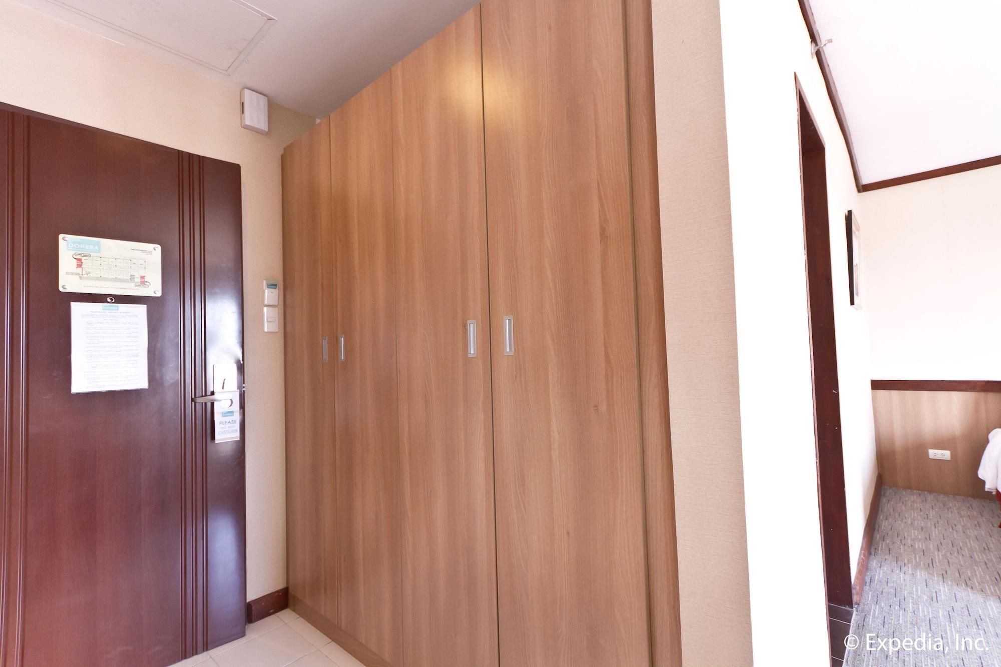 Dohera Hotel Cebu Bagian luar foto