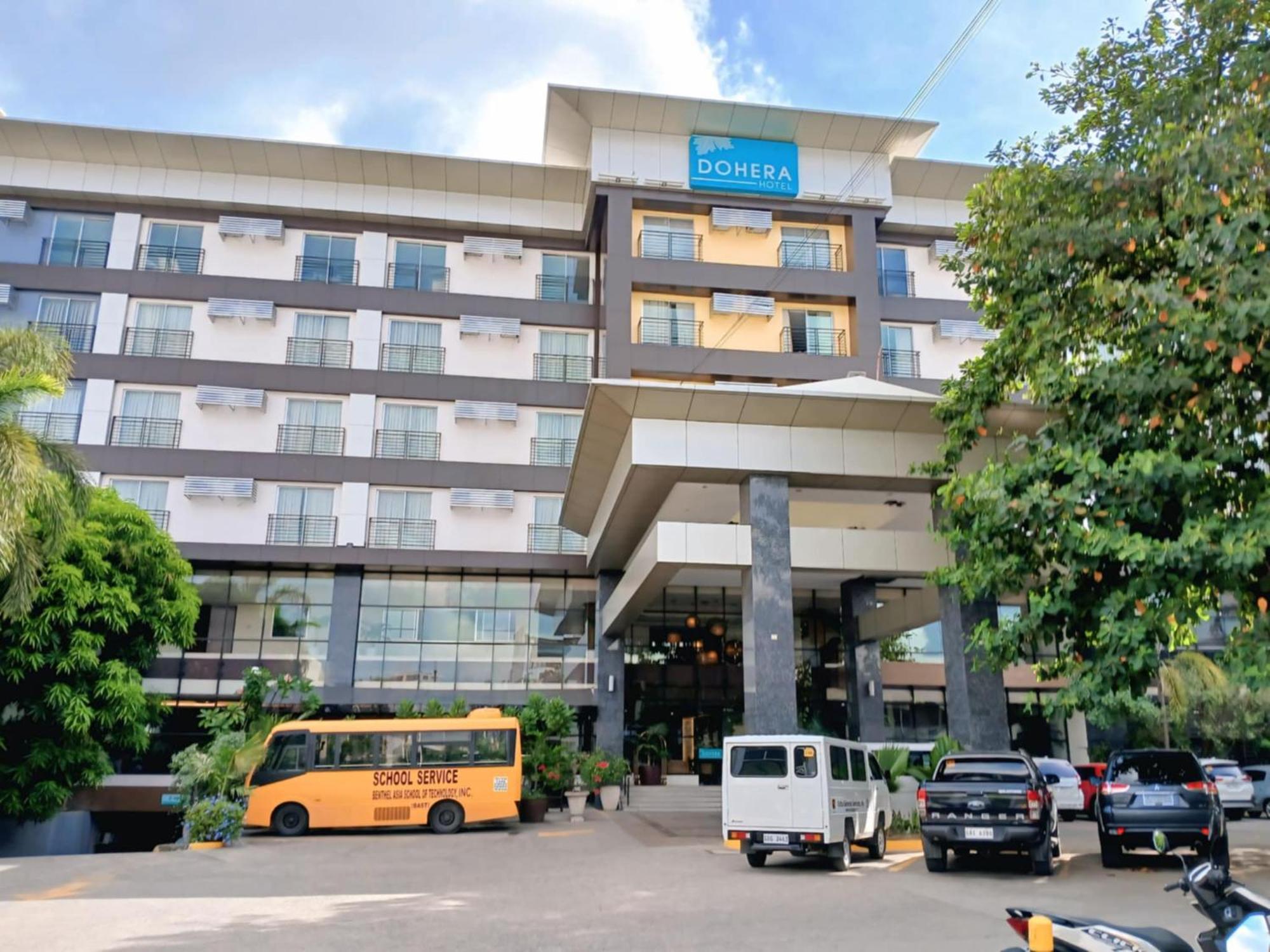 Dohera Hotel Cebu Bagian luar foto