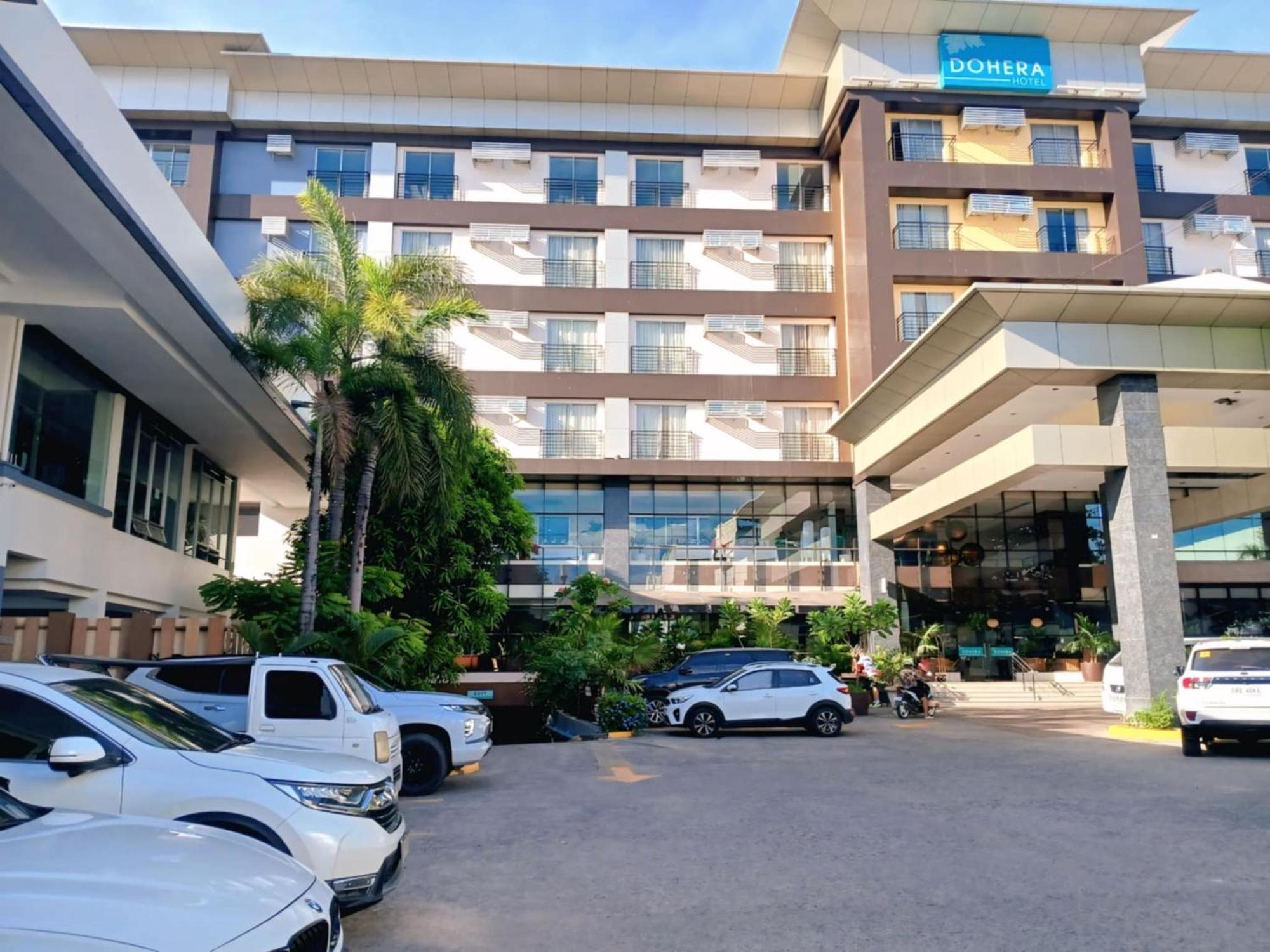 Dohera Hotel Cebu Bagian luar foto